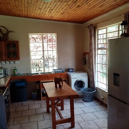 Bushwhacked Barberton Hotel Buitenkant foto