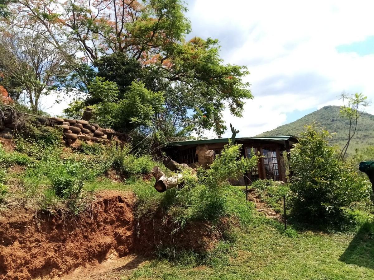 Bushwhacked Barberton Hotel Buitenkant foto